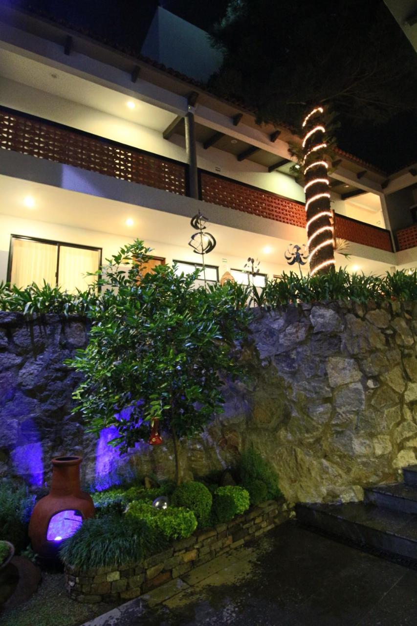 Araucaria Hotel Boutique Valle de Bravo Exterior photo